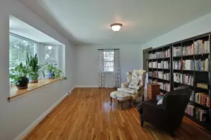 5915 Headley Rd, Gahanna, OH 43230 - Photo 5