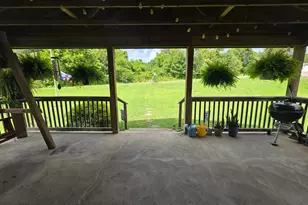 8005 Stone Castle Rd, Athens, OH 45701 - Photo 9