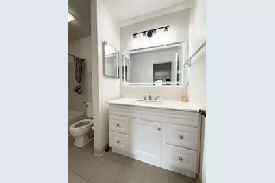 2172 Hedgerow Road #2172C, Columbus, OH 43220 - Photo 23
