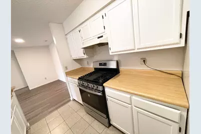 2172 Hedgerow Road #2172C, Columbus, OH 43220 - Photo 9