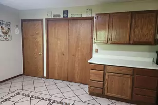 2476 Watseka Dr, West Liberty, OH 43357 - Photo 19