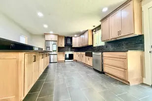 12761 Old Mansfield Rd, Mount Vernon, OH 43050 - Photo 29