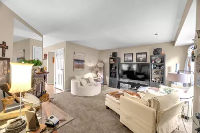 1622 Park Row Drive #B, Columbus, OH 43235 - Photo 3