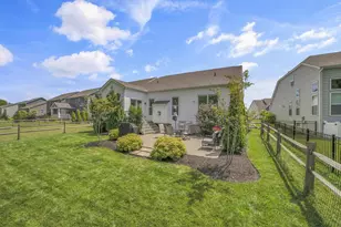 2753 Newbern Dr W, Blacklick, OH 43004 - Photo 33