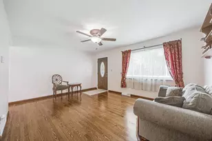 2438 Warrensburg Rd, Delaware, OH 43015 - Photo 5