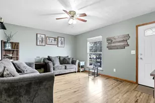 4872 Middle School St, Columbus, OH 43207 - Photo 11