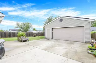 4872 Middle School St, Columbus, OH 43207 - Photo 35
