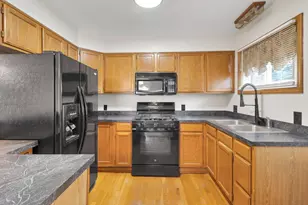 837 Demorest Rd, Columbus, OH 43204 - Photo 7