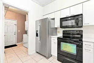 22 W Russell St, Columbus, OH 43215 - Photo 13