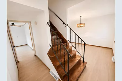 1656 Staffordshire Road, Columbus, OH 43229 - Photo 3