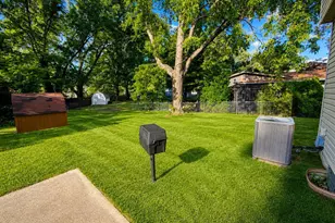 1656 Staffordshire Rd, Columbus, OH 43229 - Photo 25