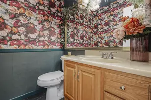 5717 Aspendale Dr, Columbus, OH 43235 - Photo 21