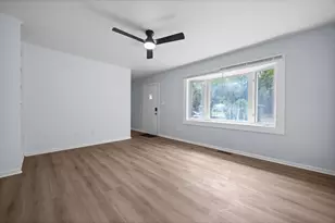 1610 Koebel Rd, Columbus, OH 43207 - Photo 13