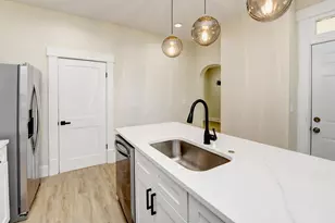 644 E Whittier St, Columbus, OH 43206 - Photo 11