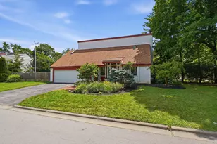 1916 W Lane Ave, Upper Arlington, OH 43221 - Photo 3