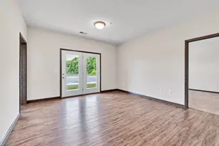 5011 Hutchison St, South Bloomfield, OH 43103 - Photo 3