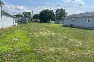 974 Akron St, Chillicothe, OH 45601 - Photo 1