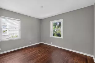 221 N Kellner Rd, Columbus, OH 43209 - Photo 15