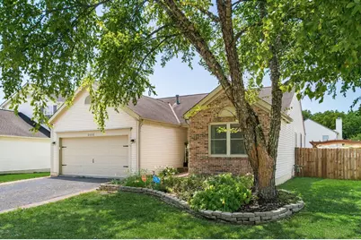 2125 Kingsglen Drive, Grove City, OH 43123 - Photo 1