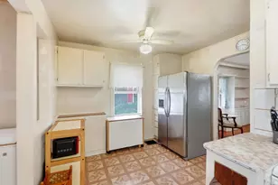 1408 Brown Rd, Columbus, OH 43223 - Photo 13