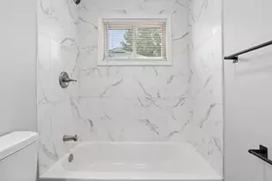 3032 Fairwood Ave, Columbus, OH 43207 - Photo 25