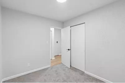 3032 Fairwood Avenue, Columbus, OH 43207 - Photo 21