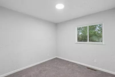 3032 Fairwood Avenue, Columbus, OH 43207 - Photo 23
