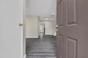 597 Farler Dr, Columbus, OH 43213 - Photo 5
