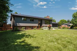 1039 Forest Hill Dr, Marion, OH 43302 - Photo 1
