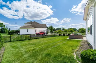8520 Coldwater Dr, Powell, OH 43065 - Photo 35