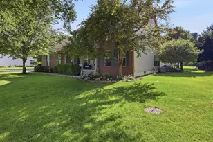 3193 Walkerview Dr, Hilliard, OH 43026 - Photo 3