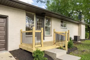 968 Garden Rd, Columbus, OH 43224 - Photo 3