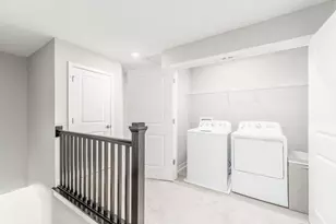 6406 Hamilton Woods Blvd N, Westerville, OH 43081 - Photo 25