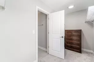 6406 Hamilton Woods Blvd N, Westerville, OH 43081 - Photo 23