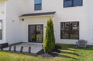 6406 Hamilton Woods Blvd N, Westerville, OH 43081 - Photo 5