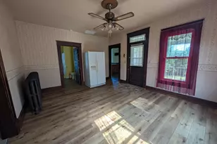 900 W Brown St, New Lexington, OH 43764 - Photo 9