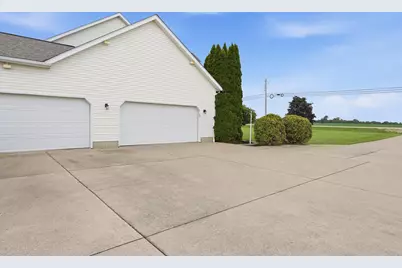 1045 US Highway 42 SW, London, OH 43140 - Photo 5