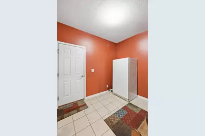 1045 US Highway 42 SW, London, OH 43140 - Photo 23