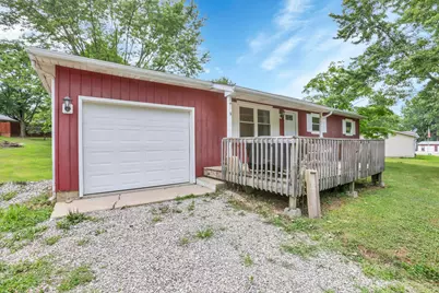 2968 Pleasant Drive NE, Lancaster, OH 43130 - Photo 3