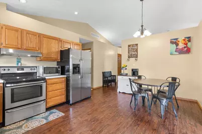 381 W Elm Street, North Lewisburg, OH 43060 - Photo 5