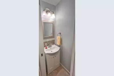 2253 Laurelwood Drive, Columbus, OH 43229 - Photo 9