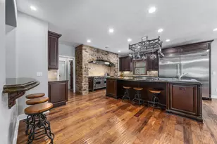 4500 Village Club Dr, Powell, OH 43065 - Photo 13