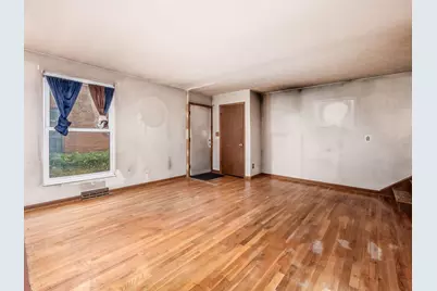 1832 Willoway Circle S, Columbus, OH 43220 - Photo 11