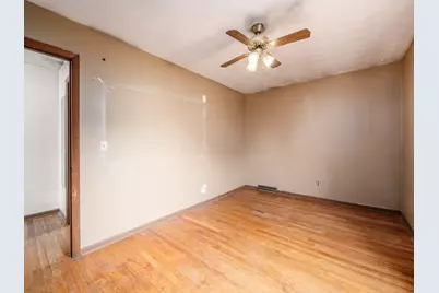1832 Willoway Circle S, Columbus, OH 43220 - Photo 15