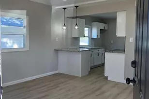 1106 S James Rd, Columbus, OH 43227 - Photo 3