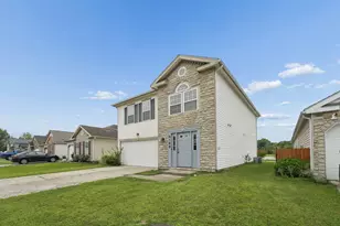 4149 Town Square Dr, Canal Winchester, OH 43110 - Photo 5