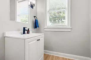 242 S Cypress Ave, Columbus, OH 43223 - Photo 21