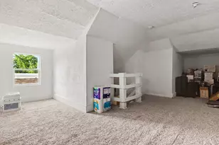 242 S Cypress Ave, Columbus, OH 43223 - Photo 35