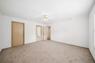 5568 Meadowood Ln, Westerville, OH 43082 - Photo 17