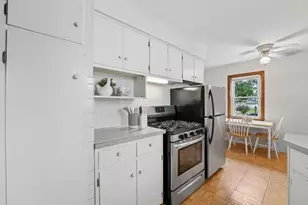 559 E Beechwold Blvd, Columbus, OH 43214 - Photo 13